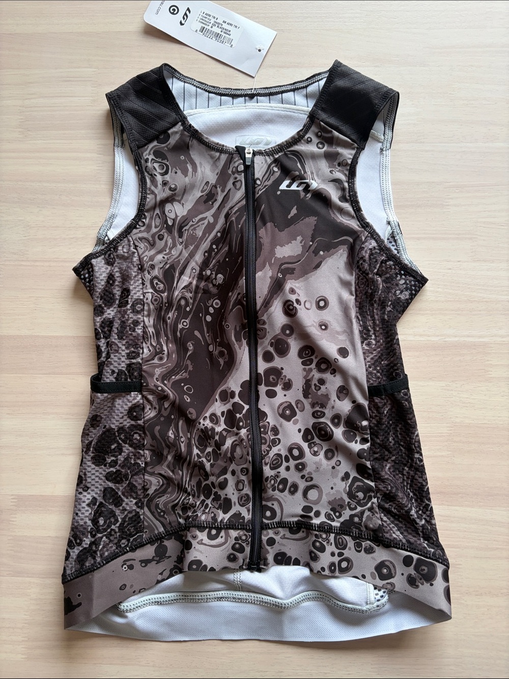 NWT! Women’s Medium LOUIS GARNEAU Aero Tri Sleeveless Full Zip Jersey Black Gray